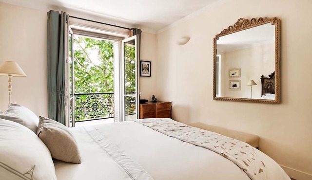 Outrageously Romantic with Unobstructed Eiffel Views