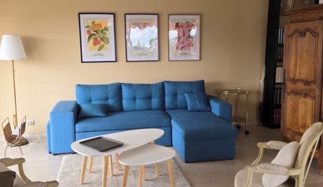 Apartment "Le France" with panoramic view of Cannes Marina