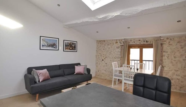 Spacious new one-bedroom apartment in the heart of the Old Town