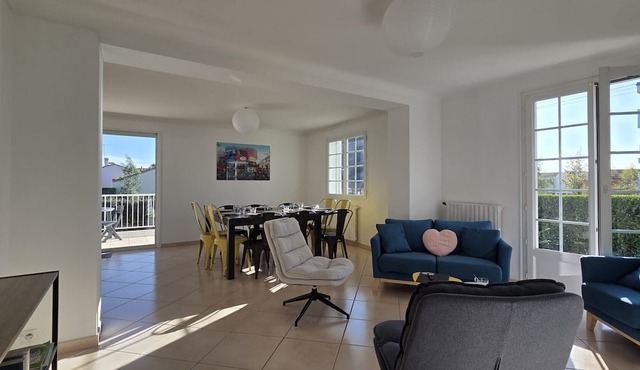 Gite House of Vallet