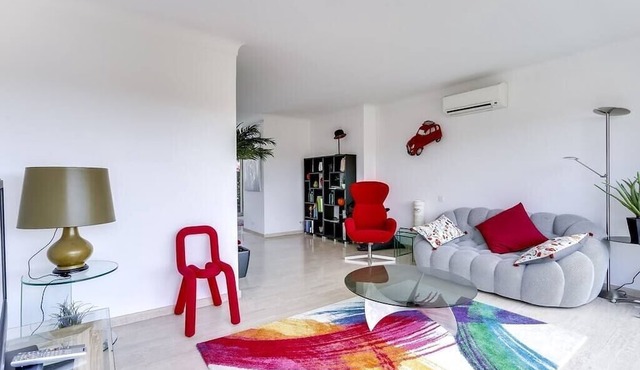 Upstays Sea View Terrace 82m² Apartment Carnot