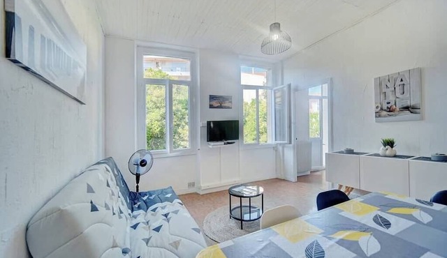 Upstays Suquet Beach 65m² Apartment