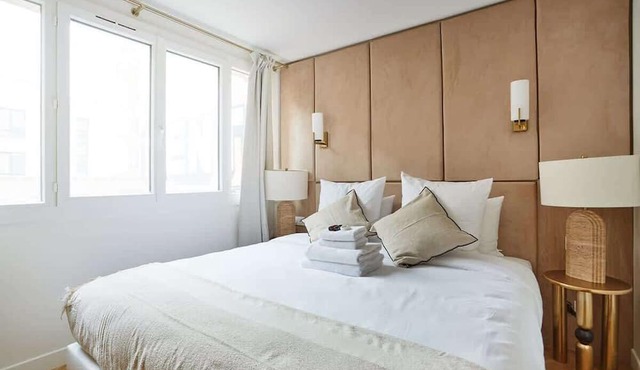 Apartment in the Center of Paris