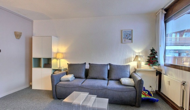 3-room apartment at the foot of the slopes with terrace and WiFi in Plagne Centre