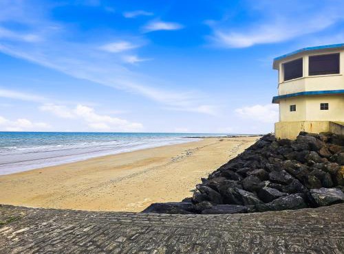Villa La Dorada, Normandy